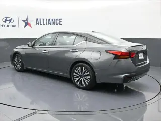 Nissan Altima 2024 2.5 SV 4dr Sedan