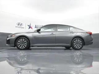 Nissan Altima 2024 2.5 SV 4dr Sedan