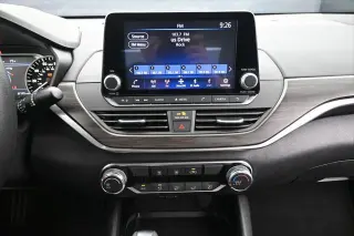 Nissan Altima 2024 2.5 SV 4dr Sedan
