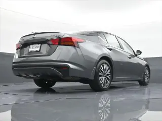 Nissan Altima 2024 2.5 SV 4dr Sedan