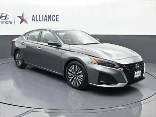 Nissan Altima 2024 2.5 SV 4dr Sedan