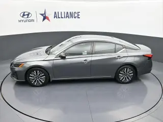 Nissan Altima 2024 2.5 SV 4dr Sedan