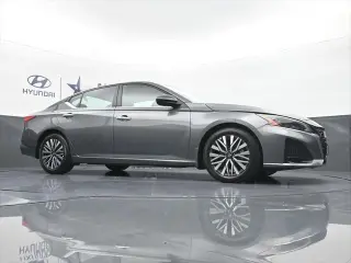 Nissan Altima 2024 2.5 SV 4dr Sedan