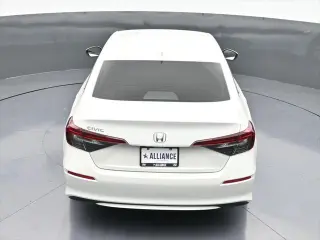 Honda Civic 2025 LX 4dr Sedan