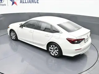 Honda Civic 2025 LX 4dr Sedan