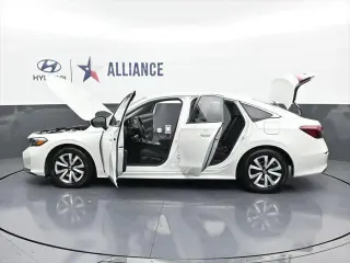 Honda Civic 2025 LX 4dr Sedan