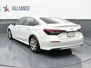 Honda Civic 2025 LX 4dr Sedan