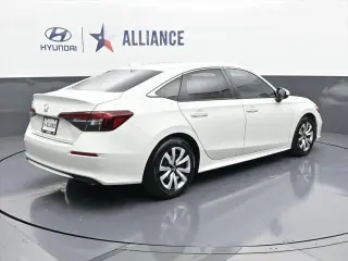 Honda Civic 2025 LX 4dr Sedan