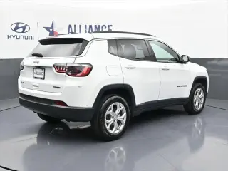 Jeep Compass 2024 4x4 Latitude 4dr SUV