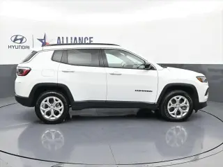 Jeep Compass 2024 4x4 Latitude 4dr SUV
