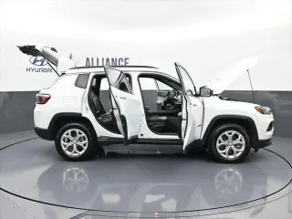Jeep Compass 2024 4x4 Latitude 4dr SUV