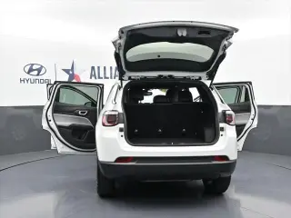 Jeep Compass 2024 4x4 Latitude 4dr SUV