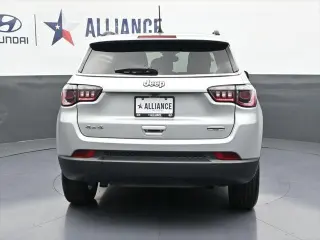 Jeep Compass 2024 4x4 Latitude 4dr SUV