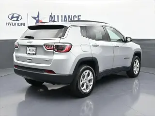 Jeep Compass 2024 4x4 Latitude 4dr SUV