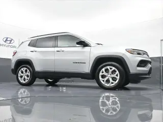 Jeep Compass 2024 4x4 Latitude 4dr SUV