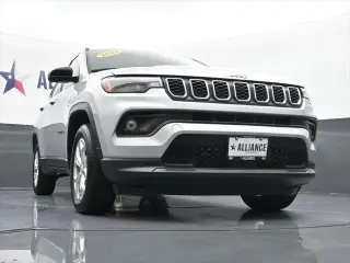 Jeep Compass 2024 4x4 Latitude 4dr SUV
