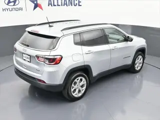 Jeep Compass 2024 4x4 Latitude 4dr SUV