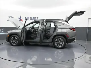 Hyundai TUCSON 2026 SEL 4dr SUV