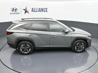 Hyundai TUCSON 2026 SEL 4dr SUV