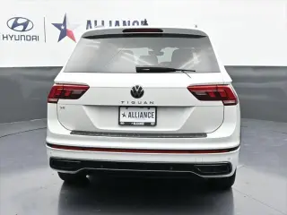 Volkswagen Tiguan 2022 SE R-Line Black 4dr SUV