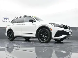 Volkswagen Tiguan 2022 SE R-Line Black 4dr SUV
