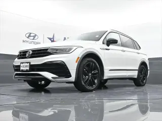 Volkswagen Tiguan 2022 SE R-Line Black 4dr SUV