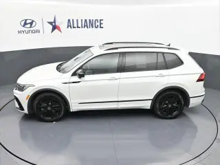 Volkswagen Tiguan 2022 SE R-Line Black 4dr SUV