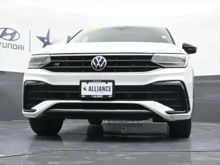 Volkswagen Tiguan 2022 SE R-Line Black 4dr SUV