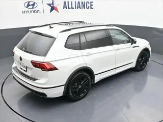 Volkswagen Tiguan 2022 SE R-Line Black 4dr SUV