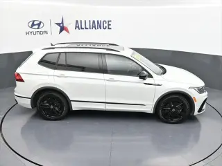 Volkswagen Tiguan 2022 SE R-Line Black 4dr SUV
