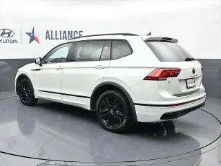 Volkswagen Tiguan 2022 SE R-Line Black 4dr SUV