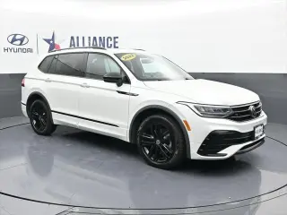 Volkswagen Tiguan 2022 SE R-Line Black 4dr SUV