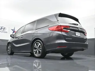 Honda Odyssey 2021 Touring 4dr Mini-Van