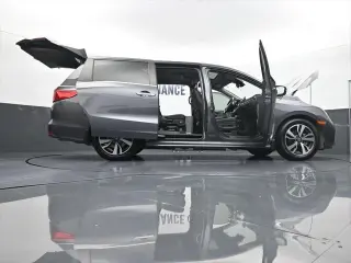 Honda Odyssey 2021 Touring 4dr Mini-Van