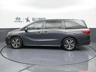 Honda Odyssey 2021 Touring 4dr Mini-Van