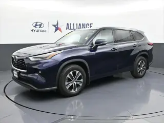 Toyota Highlander 2021 AWD XLE 4dr SUV