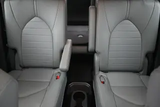 Toyota Highlander 2021 AWD XLE 4dr SUV