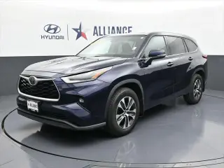 Toyota Highlander 2021 AWD XLE 4dr SUV