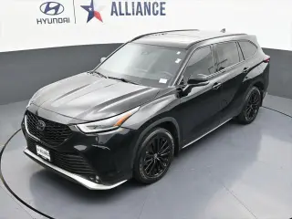 Toyota Highlander 2024 XSE 4dr SUV