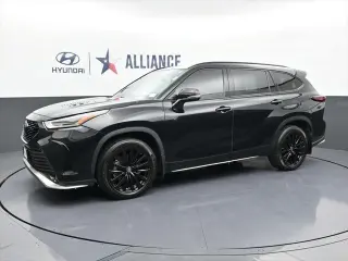 Toyota Highlander 2024 XSE 4dr SUV