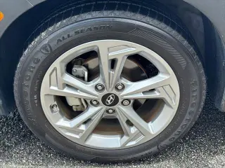 Hyundai KONA 2023 SEL 4dr Crossover