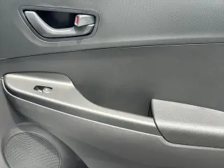Hyundai KONA 2023 SEL 4dr Crossover