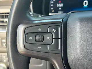 Chevrolet Suburban 2022 4x4 RST 4dr SUV
