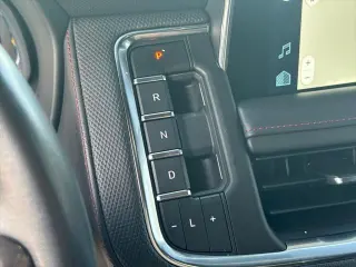 Chevrolet Suburban 2022 4x4 RST 4dr SUV