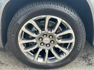 GMC Acadia 2021 Denali 4dr SUV