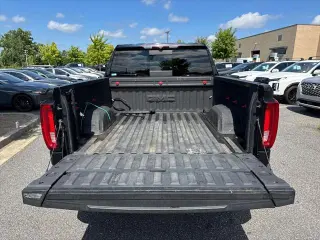 GMC Sierra 1500 2020 4x4 SLT 4dr Crew Cab 5.8 ft. SB