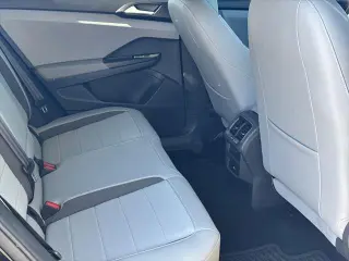 Volkswagen Taos 2023 SE 4dr SUV