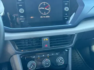 Volkswagen Taos 2023 SE 4dr SUV