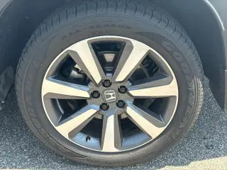 Honda Pilot 2024 Touring 4dr SUV