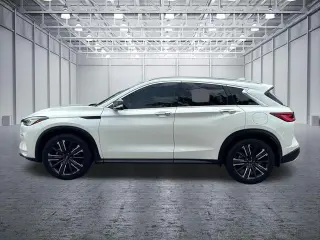 INFINITI QX50 2022 Luxe 4dr Crossover